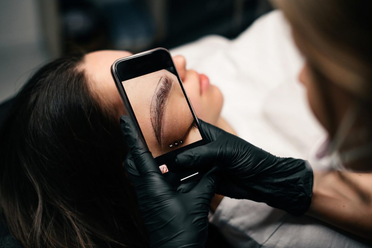 Microblading para cejas duraderas